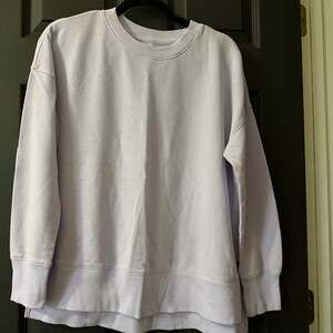 Time and Tru Lavender Crewneck Sweatshirt